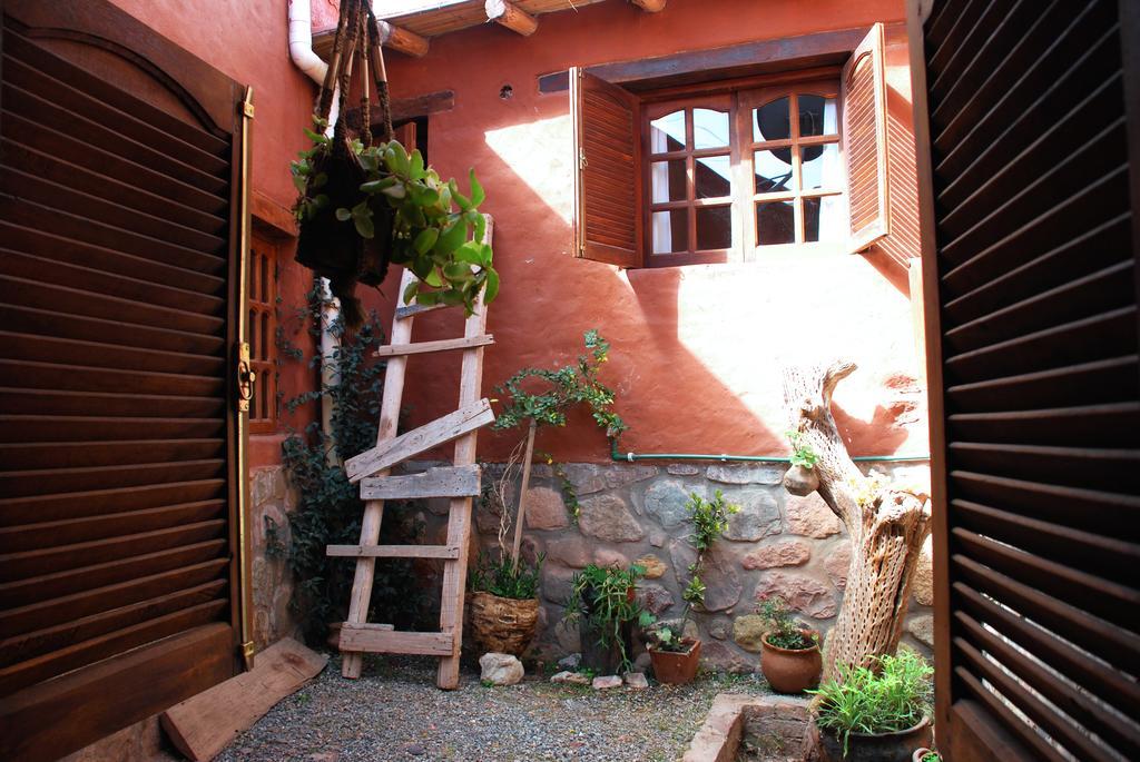 Antigua Tilcara Hostel Exterior photo