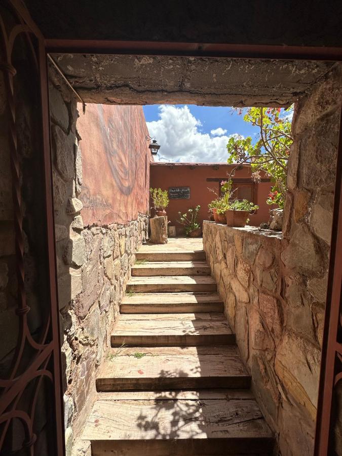 Antigua Tilcara Hostel Exterior photo
